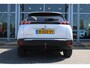 Peugeot e-2008 EV Allure Pack 50 kWh | Verw. Voorstoelen | Afn. Trekhaak | Keyless | 360 Camera