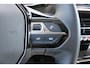 Peugeot e-2008 EV Allure Pack 50 kWh | Verw. Voorstoelen | Afn. Trekhaak | Keyless | 360 Camera