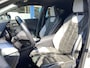 Toyota C-HR 1.8 Hybrid Adventure / Automaat / NL-Auto / Dealer-Onderhouden / Vol-Leder / Stoelverwarming / Treeplanken / Adaptieve Cruise-Control / Keyless / Dodehoek-Detectie / DAB Radio-Bluetooth / Navi / JBL-Audio / PDC V+A met Camera / 18'' LMV / ENZ.