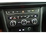 SEAT Ateca 1.5 TSI Style Business Intense Automaat | Navi By App | Clima | Stoelverwarming | Parkeersensoren V+A | Keyless | Cruise | LED | DAB | Lichtmetalen Velgen