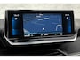 Peugeot 2008 1.2 PureTech Blue Lease Allure | Panoramadak | Half leder | LED | Apple carplay | Verwarmde stoelen