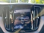 Volvo XC60 2.0 T8 Twin Engine AWD R-Design LUCHTVERING | PANO DAK | ELEKTR. TREKHAAK | STOELVERWARMING | LED | LEDER | ADAPTIVE CRUISE | CAMERA | NAVI | PRACHTIGE STAAT!
