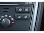 Volvo S60 2.4 Kinetic Zwart Leder | ECC | 17 Inch LMV | Trekhaak | Dealer Onderhouden!!