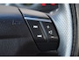 Volvo S60 2.4 Kinetic Zwart Leder | ECC | 17 Inch LMV | Trekhaak | Dealer Onderhouden!!