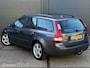 Volvo V50 2.4 Momentum - ECC - CRUISE CONTROLE - TREKHAAK - 17" LM VELGEN - ELEKTR. RAMEN + SPIEGELS - CPV - NL AUTO - NAP - APK T/M 18-03-2026 -