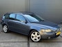Volvo V50 2.4 Momentum - ECC - CRUISE CONTROLE - TREKHAAK - 17" LM VELGEN - ELEKTR. RAMEN + SPIEGELS - CPV - NL AUTO - NAP - APK T/M 18-03-2026 -
