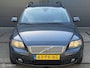 Volvo V50 2.4 Momentum - ECC - CRUISE CONTROLE - TREKHAAK - 17" LM VELGEN - ELEKTR. RAMEN + SPIEGELS - CPV - NL AUTO - NAP - APK T/M 18-03-2026 -