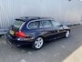 BMW 3-Serie Touring 318i Business Line Leer, Navi groot, CC, PDC, LM, Afn.Trekh, nw. APK – Inruil Mogelijk –