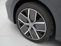 Volkswagen Golf 1.5 eTSI 115pk Oranje Edition Navigatie Pdc Clima Acc Camera