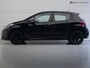 Peugeot 208 1.2 PureTech Signature Sport (APPLE CARPLAY,LED VERLICHTING,NAVIGATIE,CRUISE,PARKEERSENSOREN,LM-VELGEN,TOPCONDITIE)