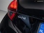 Peugeot 208 1.2 PureTech Signature Sport (APPLE CARPLAY,LED VERLICHTING,NAVIGATIE,CRUISE,PARKEERSENSOREN,LM-VELGEN,TOPCONDITIE)