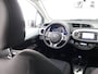 Toyota Yaris 1.5 FULL HYBRIDE AUTOMAAT 100% ONDERHOUDEN AIRCO.NAVIGATIE.CAMERA.LM VELGEN