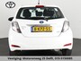Toyota Yaris 1.5 FULL HYBRIDE AUTOMAAT 100% ONDERHOUDEN AIRCO.NAVIGATIE.CAMERA.LM VELGEN