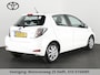 Toyota Yaris 1.5 FULL HYBRIDE AUTOMAAT 100% ONDERHOUDEN AIRCO.NAVIGATIE.CAMERA.LM VELGEN