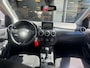 Mercedes-Benz B-klasse 180 Ambition Navi Airco Cruise Ctr Pdc Stoelverw Trekh Lmv Elek Pakket