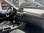 Mercedes-Benz B-klasse 180 Ambition Navi Airco Cruise Ctr Pdc Stoelverw Trekh Lmv Elek Pakket