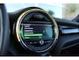 MINI Mini Electric Yours 33 kWh | 1e eigenaar | inc BTW | NL auto | Pano | Head-up | Harman-kardon | Camera | LED | Sportstoelen | Leer | DAB | PDC | Climate control | ➡️