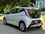 Toyota Aygo 1.0 VVT-i X-Wave - Cabrio - Keyless - Camera - Navi - Climate - Cruise - 15 Inch - MF Stuur - OrigNL - NAP