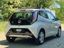 Toyota Aygo 1.0 VVT-i X-Wave - Cabrio - Keyless - Camera - Navi - Climate - Cruise - 15 Inch - MF Stuur - OrigNL - NAP
