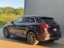 Audi Q5 3.0 TDI quattro Sport - S-Line - Panorama - Virtual - Leder - Ambient - Memory - 22 Inch - Luchtvering