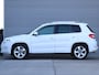 Volkswagen Tiguan 1.4 TSI Sport&Style *Navigatie*Trekhaak*Parkeersens.*