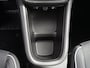 Fiat 600 Urban | 10,25" touchscreen radio met Bluetooth, DAB & USB | 16” stalen velgen met Bi-color cover | 2 hoofdsteunen achter