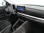 Fiat 600 Urban | 10,25" touchscreen radio met Bluetooth, DAB & USB | 16” stalen velgen met Bi-color cover | 2 hoofdsteunen achter