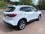 MG EHS 1.5 GDI 258pk Automaat Luxury | panoramadak, leder, stoelverwarming, elek. achterklep. camera, 18 inch velgen, elek. verstelbare voorstoelen