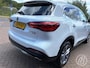 MG EHS 1.5 GDI 258pk Automaat Luxury | panoramadak, leder, stoelverwarming, elek. achterklep. camera, 18 inch velgen, elek. verstelbare voorstoelen