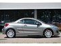 Peugeot 207 CC 1.6 VTi Roland Garros Automaat | PDC | 4 season | Stoelverw. | Leder | Cruise | Clima