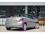 Peugeot 207 CC 1.6 VTi Roland Garros Automaat | PDC | 4 season | Stoelverw. | Leder | Cruise | Clima