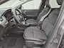 Renault Captur 1.3 mild hybrid 140 techno Handgeschakeld / Apple Carplay Android Auto / Achteruitrijcamera / Keyless Entry/Start / Cruise control / Navigatie / Lichtmetalen wielen 18“ / Draadloze telefoon lader /