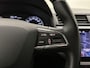 SEAT Arona SUV Style Business Intense 95 pk | Navigatie | Achteruitrijcamera | Parkeersensoren Voor en Achter | LED Dagrijverlichting | Keyless Entry/Start | Dodehoek Detectie | Climate Control | Adaptieve Cruise Control | 16" Lichtmetalen Velgen | Apple Carplay/Android Auto |
