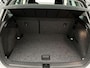 SEAT Arona SUV Style Business Intense 95 pk | Navigatie | Achteruitrijcamera | Parkeersensoren Voor en Achter | LED Dagrijverlichting | Keyless Entry/Start | Dodehoek Detectie | Climate Control | Adaptieve Cruise Control | 16" Lichtmetalen Velgen | Apple Carplay/Android Auto |