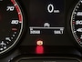 SEAT Arona SUV Style Business Intense 95 pk | Navigatie | Achteruitrijcamera | Parkeersensoren Voor en Achter | LED Dagrijverlichting | Keyless Entry/Start | Dodehoek Detectie | Climate Control | Adaptieve Cruise Control | 16" Lichtmetalen Velgen | Apple Carplay/Android Auto |