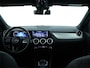 Mercedes-Benz GLA 180 Business Solution | Parkeerpakket met Camera | Stoelverwarming | LED | DAB | Cruise Controle | Inclusief 24 maanden Mercedes-Benz Certified garantie voor Europa.