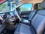 Citroën C4 Cactus 1.2 Turbo 110pk SHINE | trekhaak, navigatie, bluetooth, 16 inch velgen, camera, parkeersensoren, climate en cruise