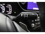 Lexus ES 300h Business Line | 19 Inch Lichtmetalen velgen | Apple Carplay | Stuurwielverwarming