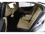 Lexus ES 300h Business Line | 19 Inch Lichtmetalen velgen | Apple Carplay | Stuurwielverwarming