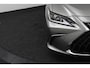 Lexus ES 300h Business Line | 19 Inch Lichtmetalen velgen | Apple Carplay | Stuurwielverwarming