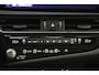 Lexus ES 300h Business Line | 19 Inch Lichtmetalen velgen | Apple Carplay | Stuurwielverwarming