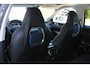 Lynk & Co 01 1.5 | Trekhaak | Panorama dak | 360' Camera | Elektrische kofferbak | Bestuurdersstoel elektrisch verstelbaar met geheugen | Parkeersensoren V+A | Navigatie | Climate controle | Stoelverwarming | Digital cockpit | Adaptive cruise | Apple CarPlay/Android auto | Keyless Go | 20 Inch LMV |
