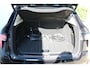 Lynk & Co 01 1.5 | Trekhaak | Panorama dak | 360' Camera | Elektrische kofferbak | Bestuurdersstoel elektrisch verstelbaar met geheugen | Parkeersensoren V+A | Navigatie | Climate controle | Stoelverwarming | Digital cockpit | Adaptive cruise | Apple CarPlay/Android auto | Keyless Go | 20 Inch LMV |