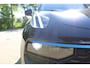 Lynk & Co 01 1.5 | Trekhaak | Panorama dak | 360' Camera | Elektrische kofferbak | Bestuurdersstoel elektrisch verstelbaar met geheugen | Parkeersensoren V+A | Navigatie | Climate controle | Stoelverwarming | Digital cockpit | Adaptive cruise | Apple CarPlay/Android auto | Keyless Go | 20 Inch LMV |