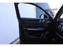 Lynk & Co 01 1.5 | Trekhaak | Panorama dak | 360' Camera | Elektrische kofferbak | Bestuurdersstoel elektrisch verstelbaar met geheugen | Parkeersensoren V+A | Navigatie | Climate controle | Stoelverwarming | Digital cockpit | Adaptive cruise | Apple CarPlay/Android auto | Keyless Go | 20 Inch LMV |