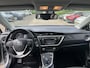 Toyota Auris 1.8 Hybrid Lease Pro