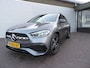 Mercedes-Benz GLA 180 AMG Line night pakket
