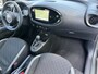 Toyota Aygo X 1.0 VVT-i S-CVT first | Licht metalen velgen | Keyless entry | Navigatie | Parkeercamera |