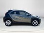Toyota Aygo X 1.0 VVT-i S-CVT first | Licht metalen velgen | Keyless entry | Navigatie | Parkeercamera |