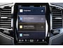 Volvo XC90 T8 Recharge AWD Plus Bright - LONG RANGE - IntelliSafe Assist & Surround - 360º Camera - Adaptieve LED koplampen - Verwarmde voorstoelen, stuur & achterbank - Parkeersensoren voor & achter - Elektr. bedienb. voorstoelen met geheugen - Draadloze tel. lader - Extra getint glas - 21' LMV